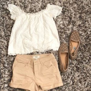 Spring/summer off-the-shoulder white top
